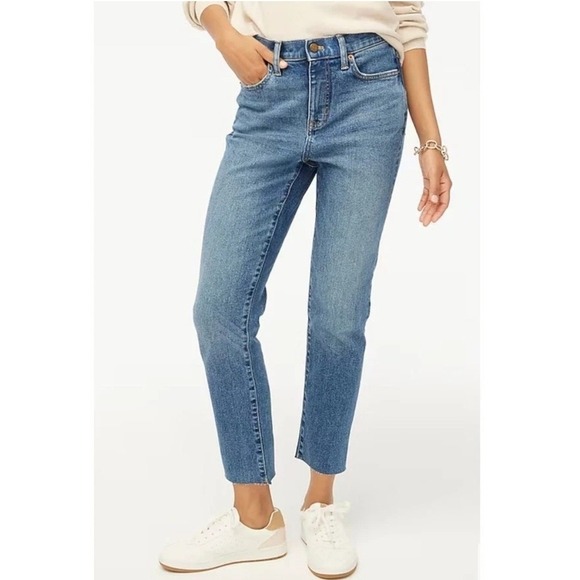 NWT J. Crew Essential Straight Jeans All-Day‎ Stretch Denim Blue 29 Tall Raw Hem - Picture 1 of 7